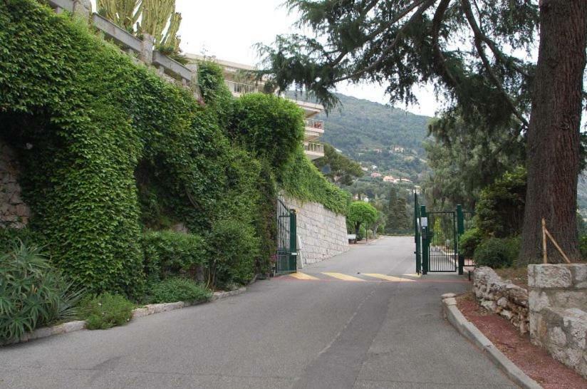 Les Miradors Menton Exterior photo